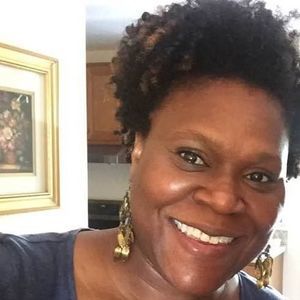 Meet your Posher, Carita